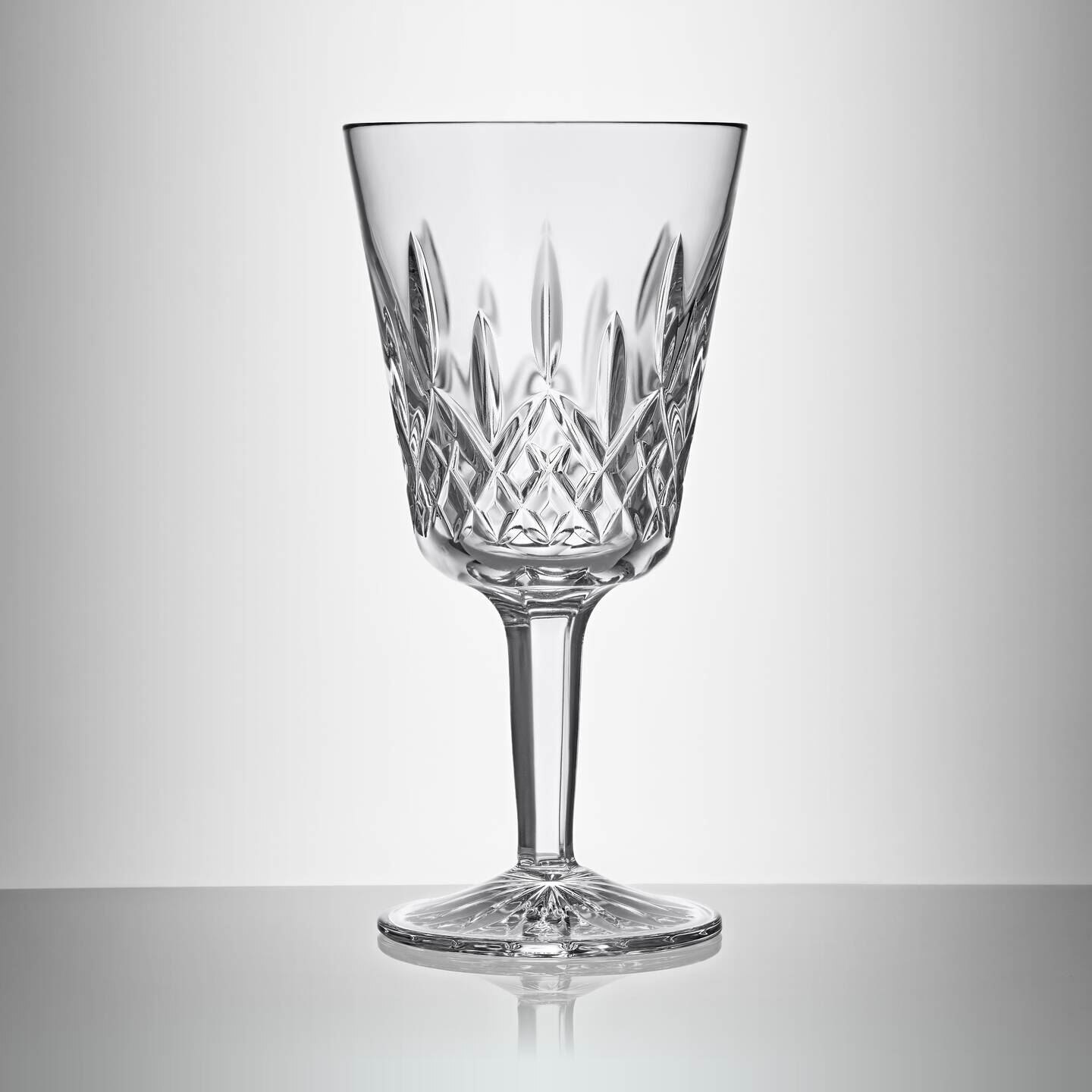 Universal All Purpose Modern Thin Crystal Wine Glasses, Worlds Lightest  Wine Glass (88 Grams) Tall L…See more Universal All Purpose Modern Thin